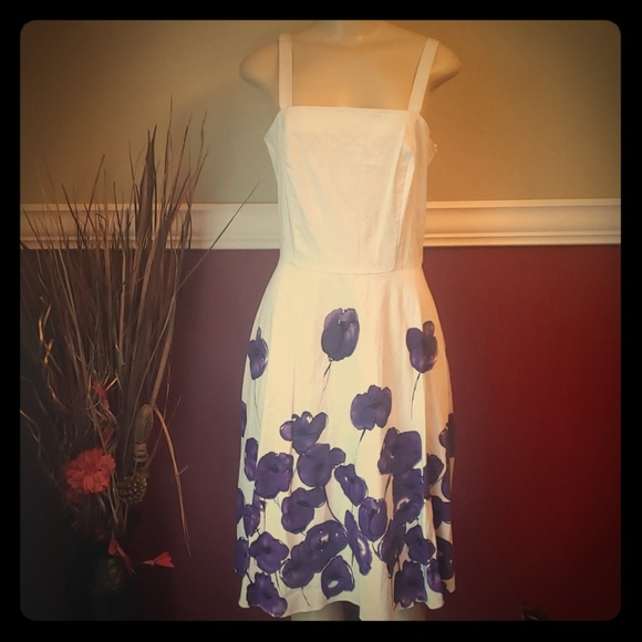 A.P.N.Y. Dresses & Skirts - Purple flower dress euc